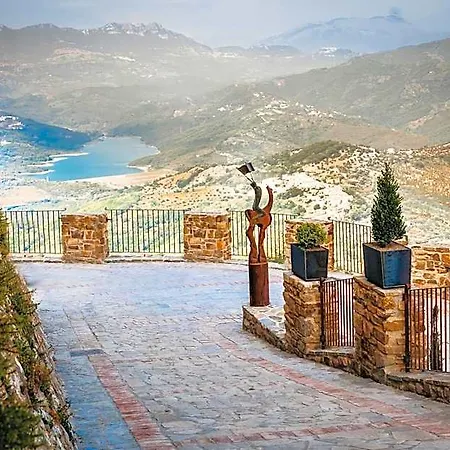 Castello Di Rocca Cilento Hotel